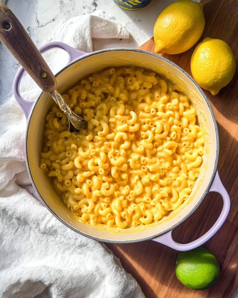 One Pot Creamy Mac and Cheese (Stovetop) Recipe