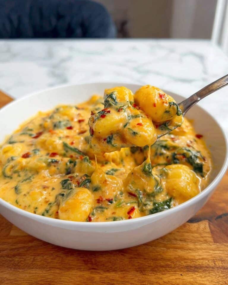 Creamy One Pan Spinach Gnocchi (20-Minute Vegan Dinner) Recipe